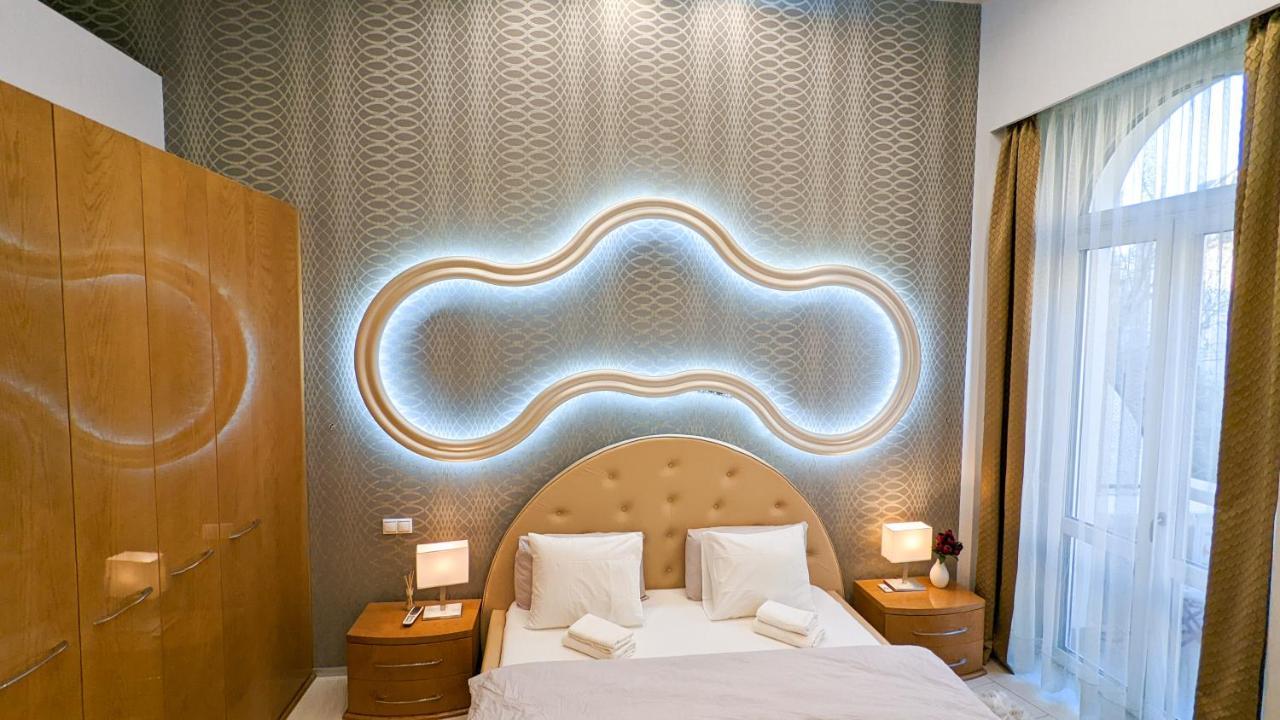Apartament Prime Downtown Luxury Condo, Private Spa, Cinema, Patio *